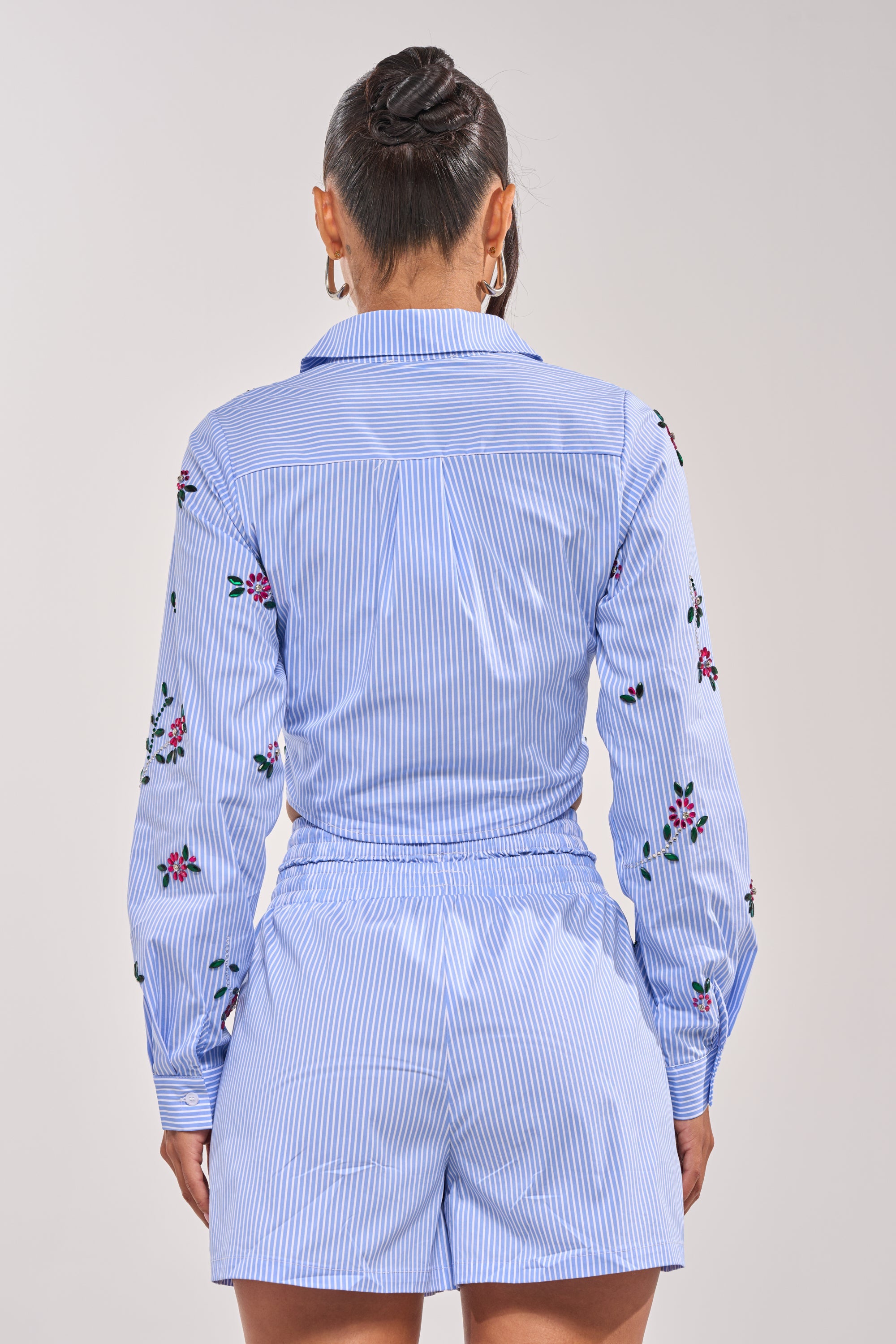 JUNIE POPLIN RHINESTONE DETAIL BLOUSE