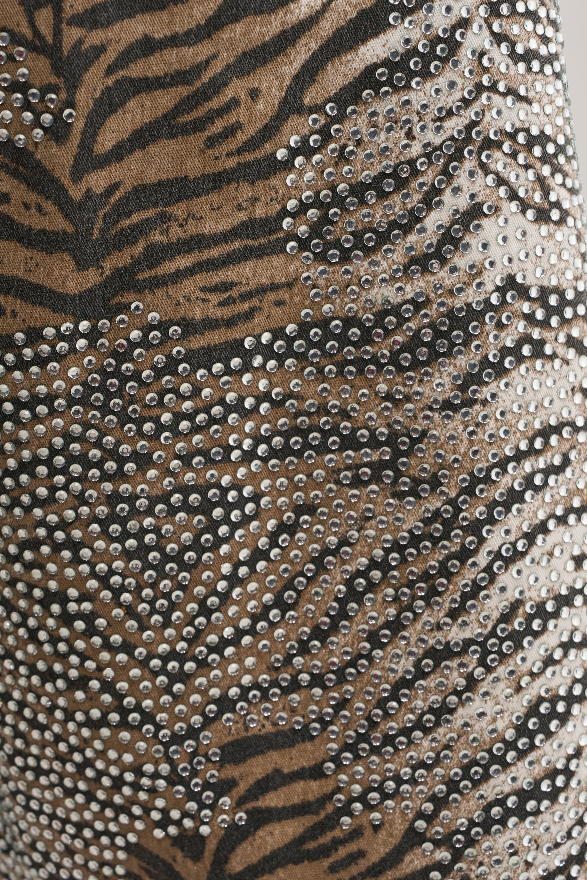 FEELING WILD RHINESTONE ZEBRA BERMUDA SHORT