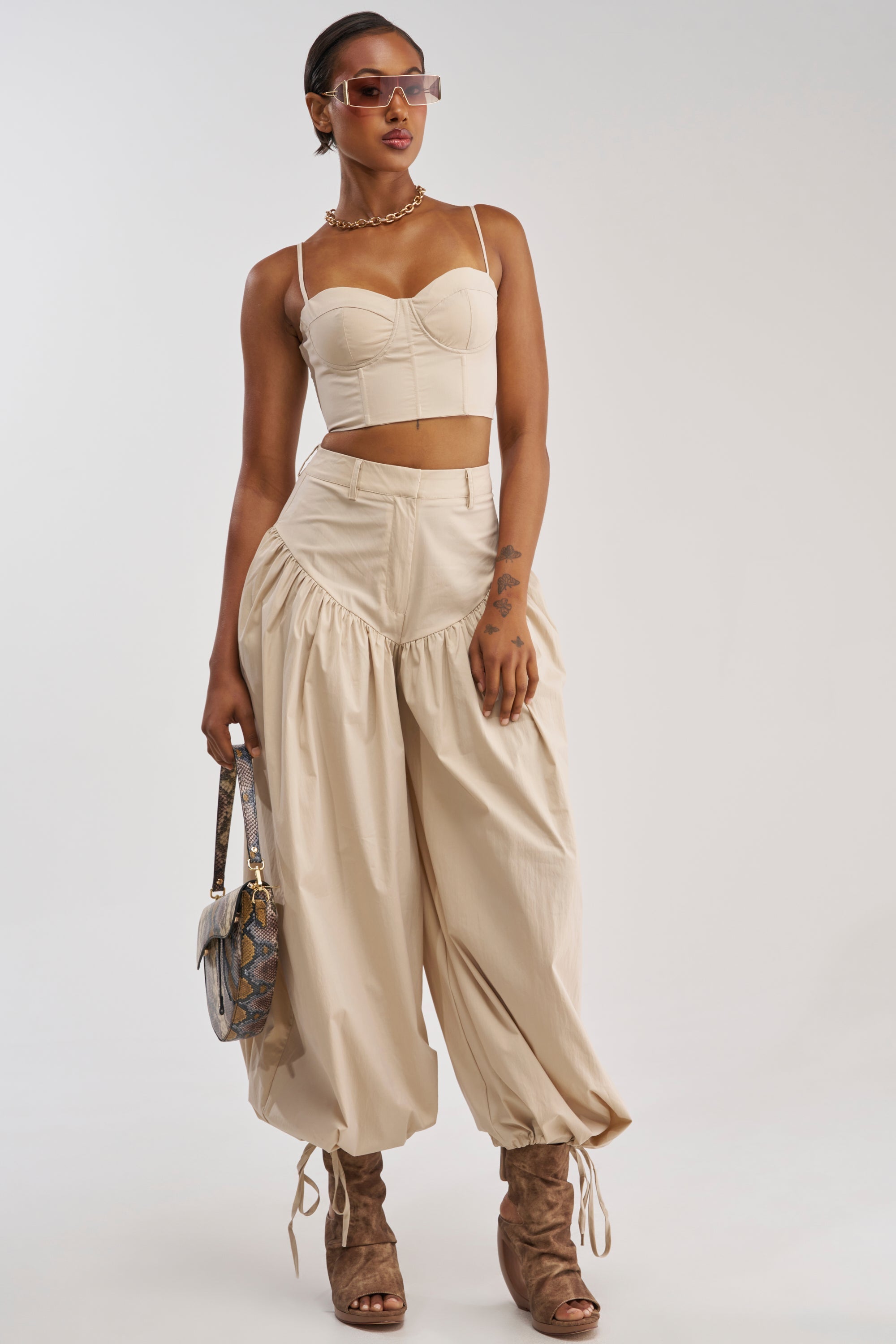 LUCKY FOR YOU CORSET IN BEIGE