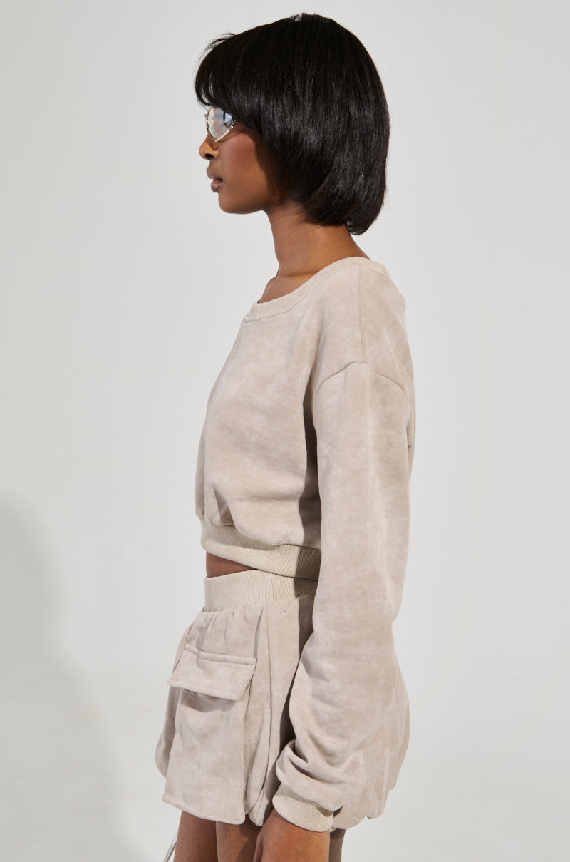 OFF-DUTY SWEATSHIRT