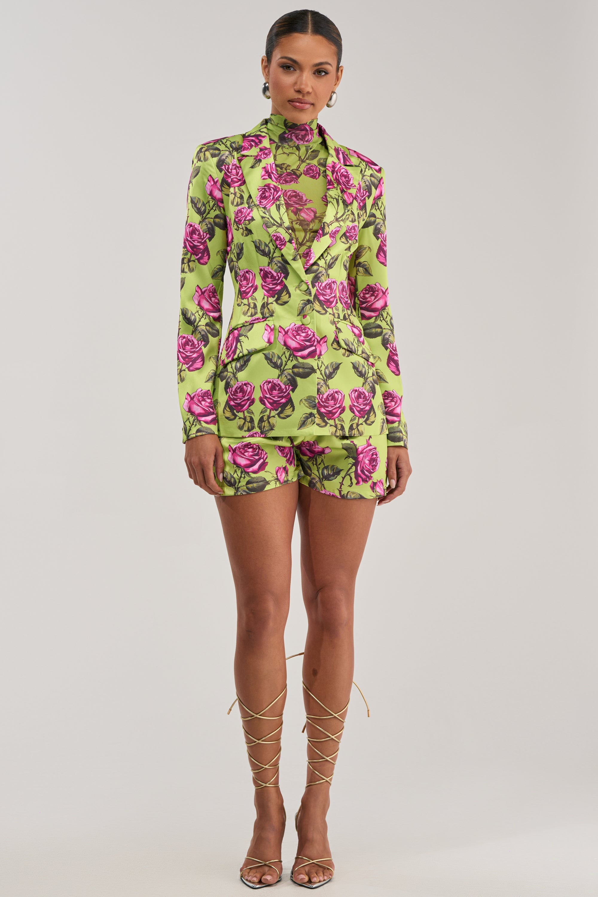 DOZEN ROSES SATIN SHORT IN CHARTREUSE