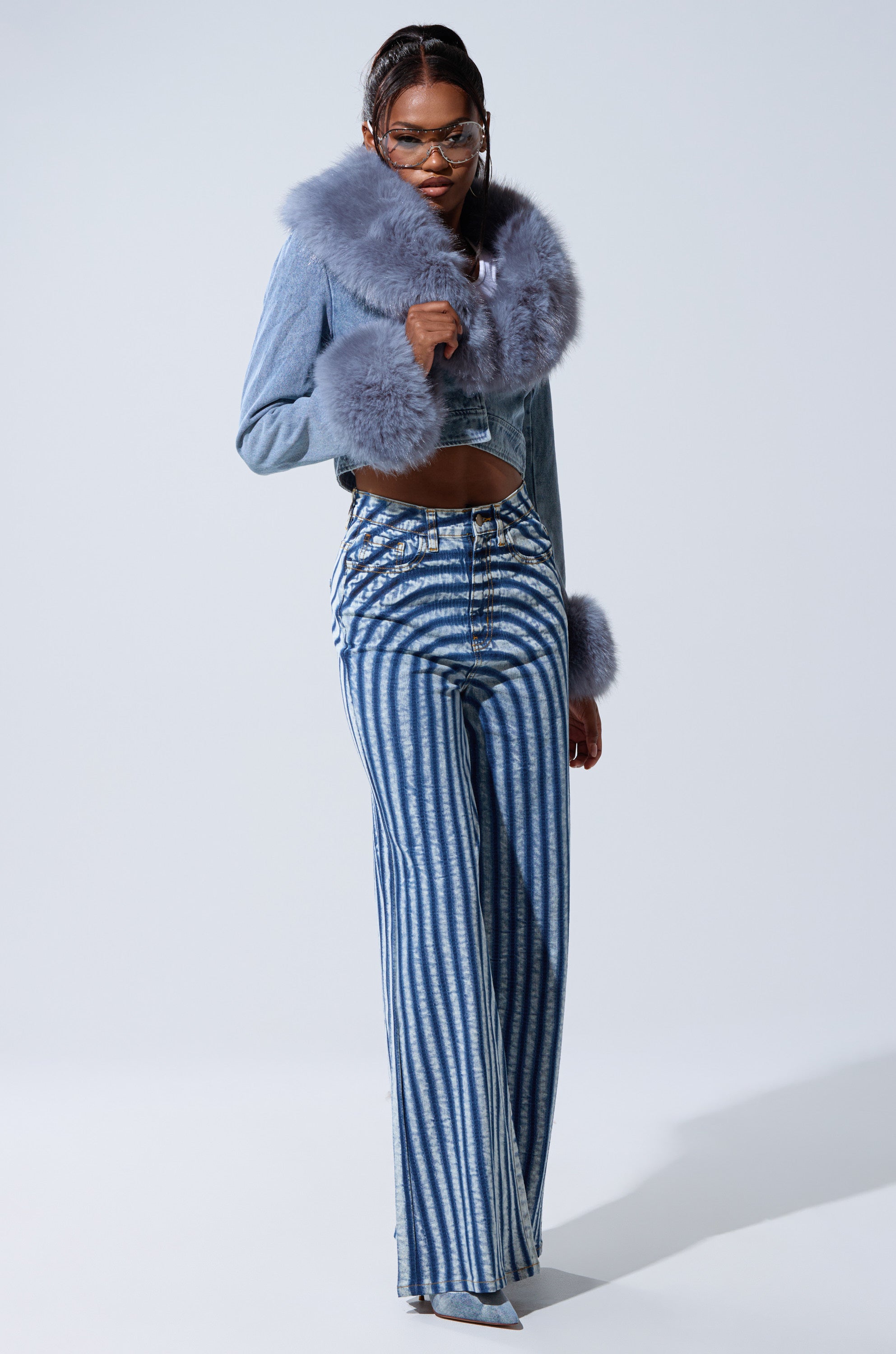 GISELE CROP DENIM BLAZER