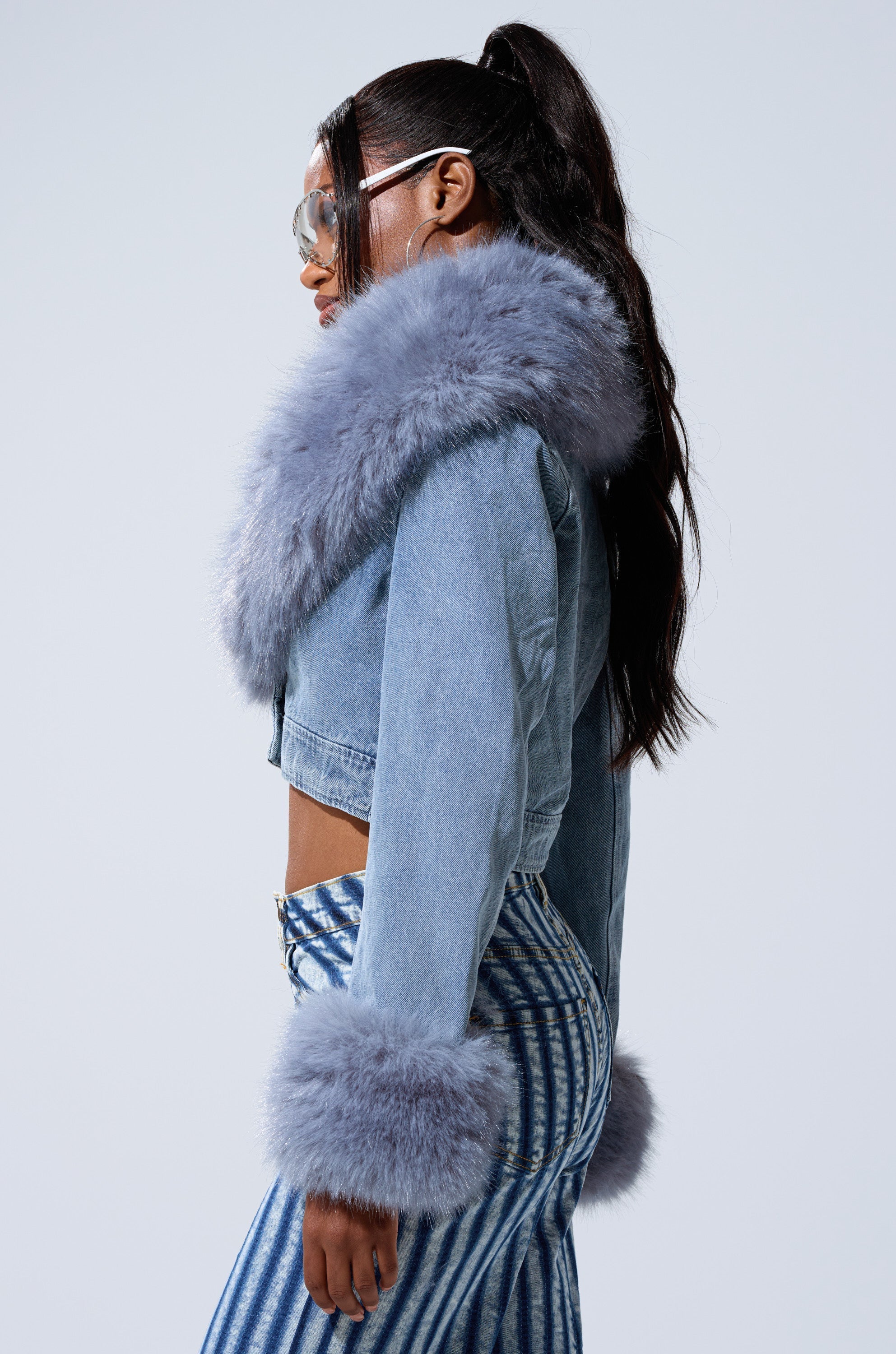 GISELE CROP DENIM BLAZER