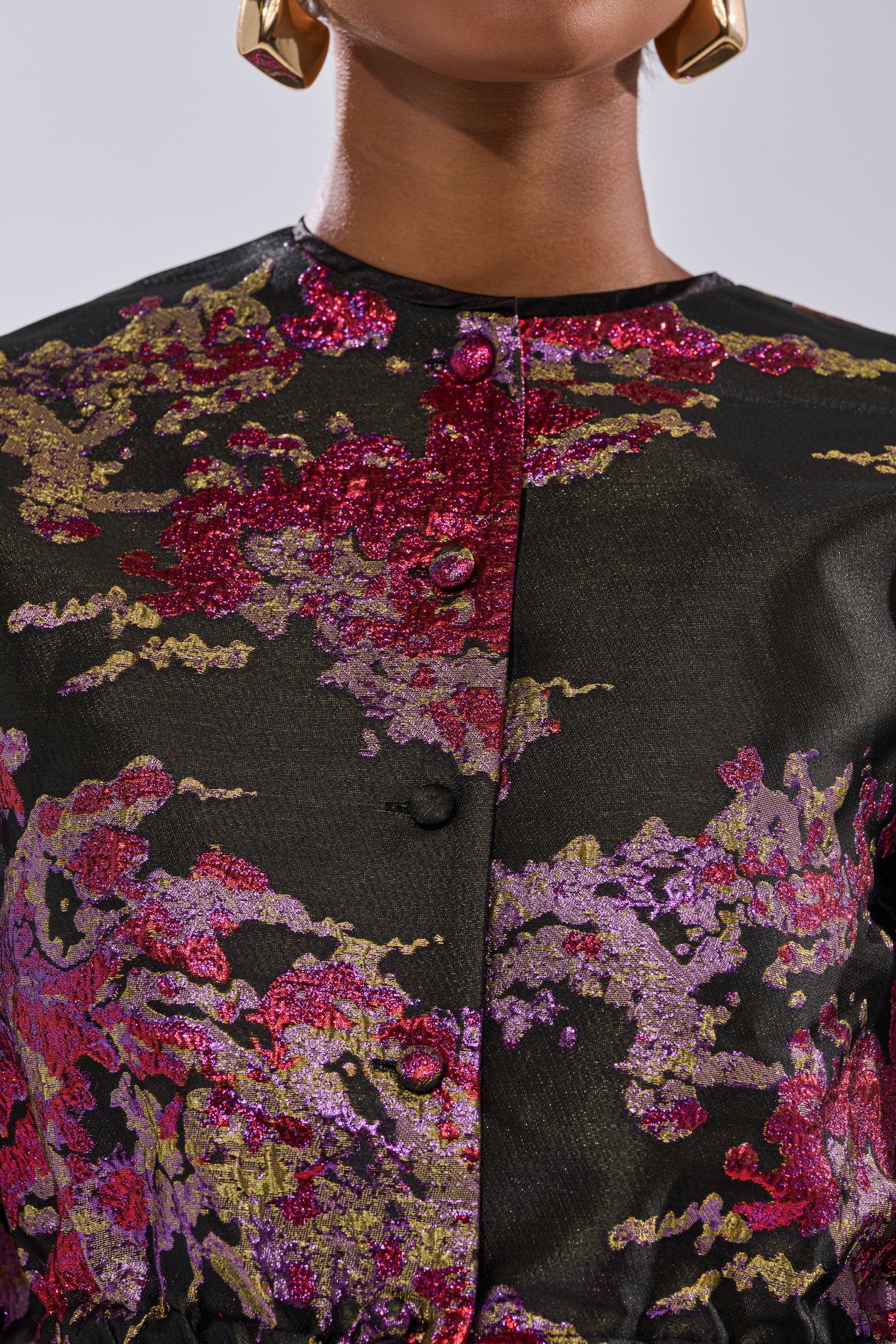 ETHEREAL BROCADE SHORT SLEEVE BLOUSE IN PINK