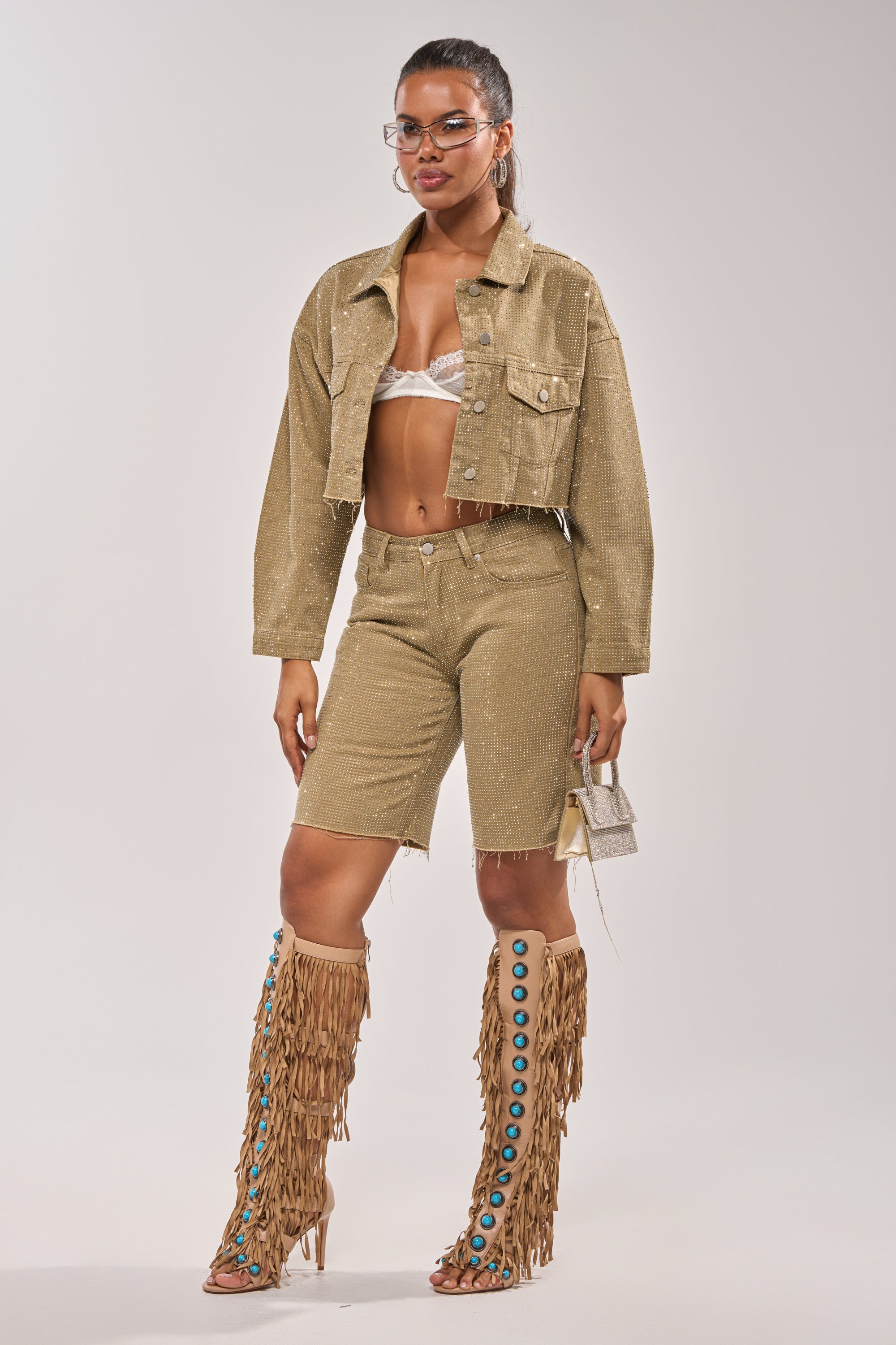 CHECK OUT THE BLING BERMUDA SHORT